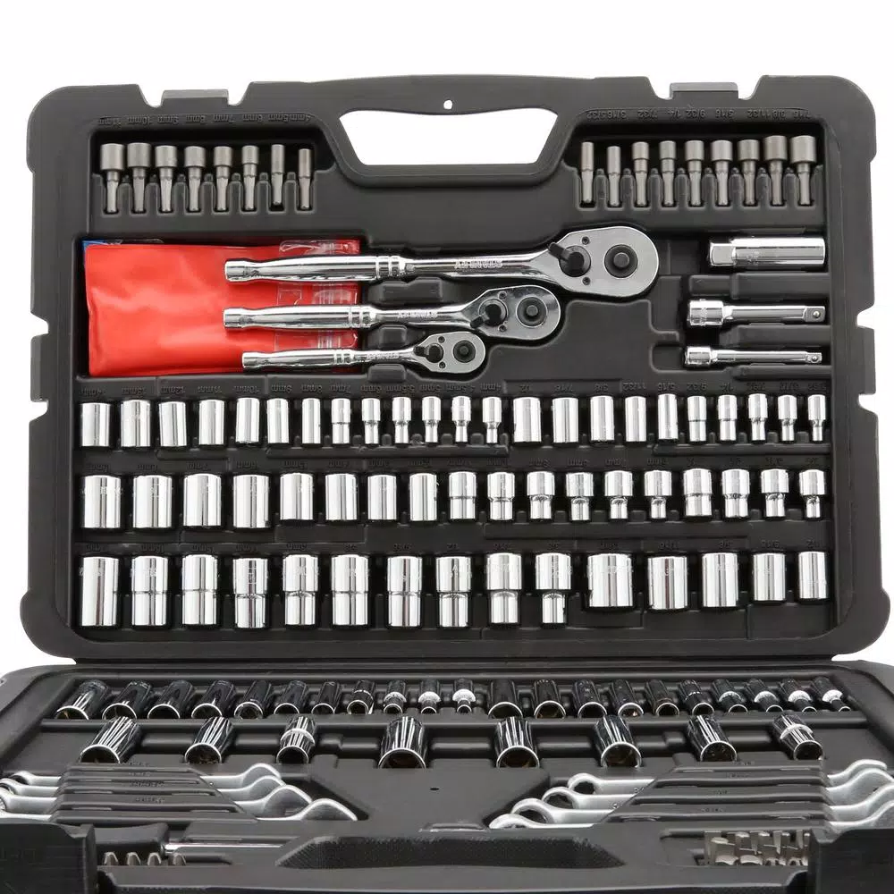 Stanley 201-Piece SAE & Metric Mechanics Tool Set with Carry Case