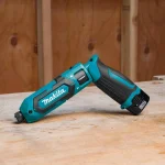 Makita 7.2V Lithium-Ion Cordless 1/4 in. Hex Impact Driver Kit thumbnail 3