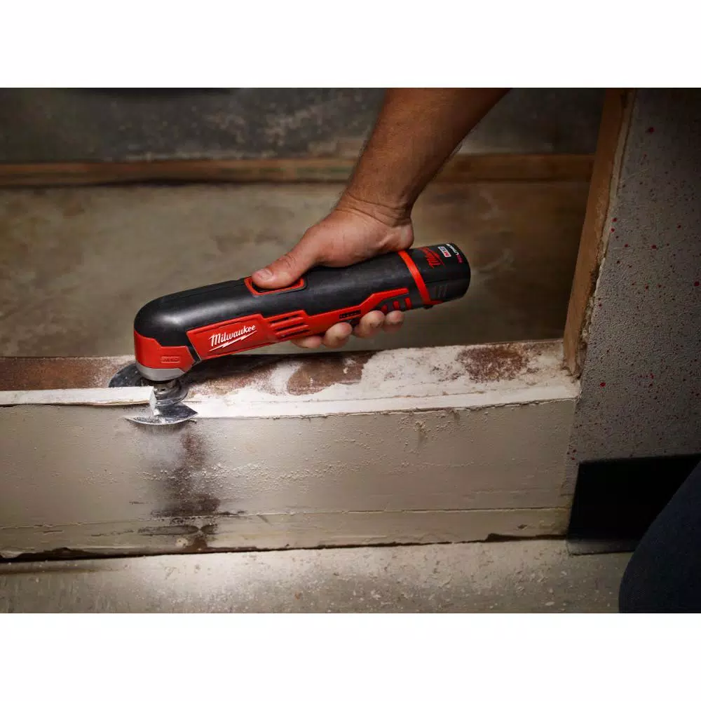Milwaukee M12 Cordless Copper Tubing Cutter Kit with M12 Multi-Tool