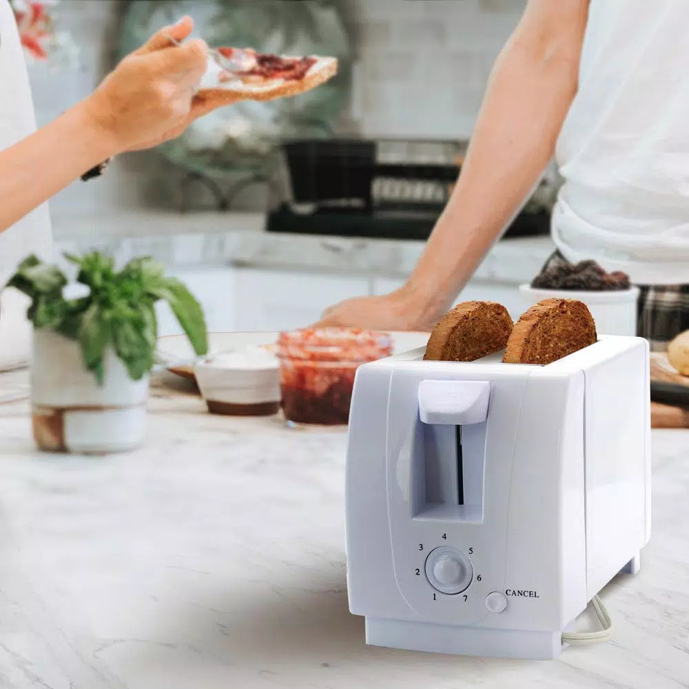 Better Chef 2-Slice White Wide Slot Toaster with Stainless Steel Housing