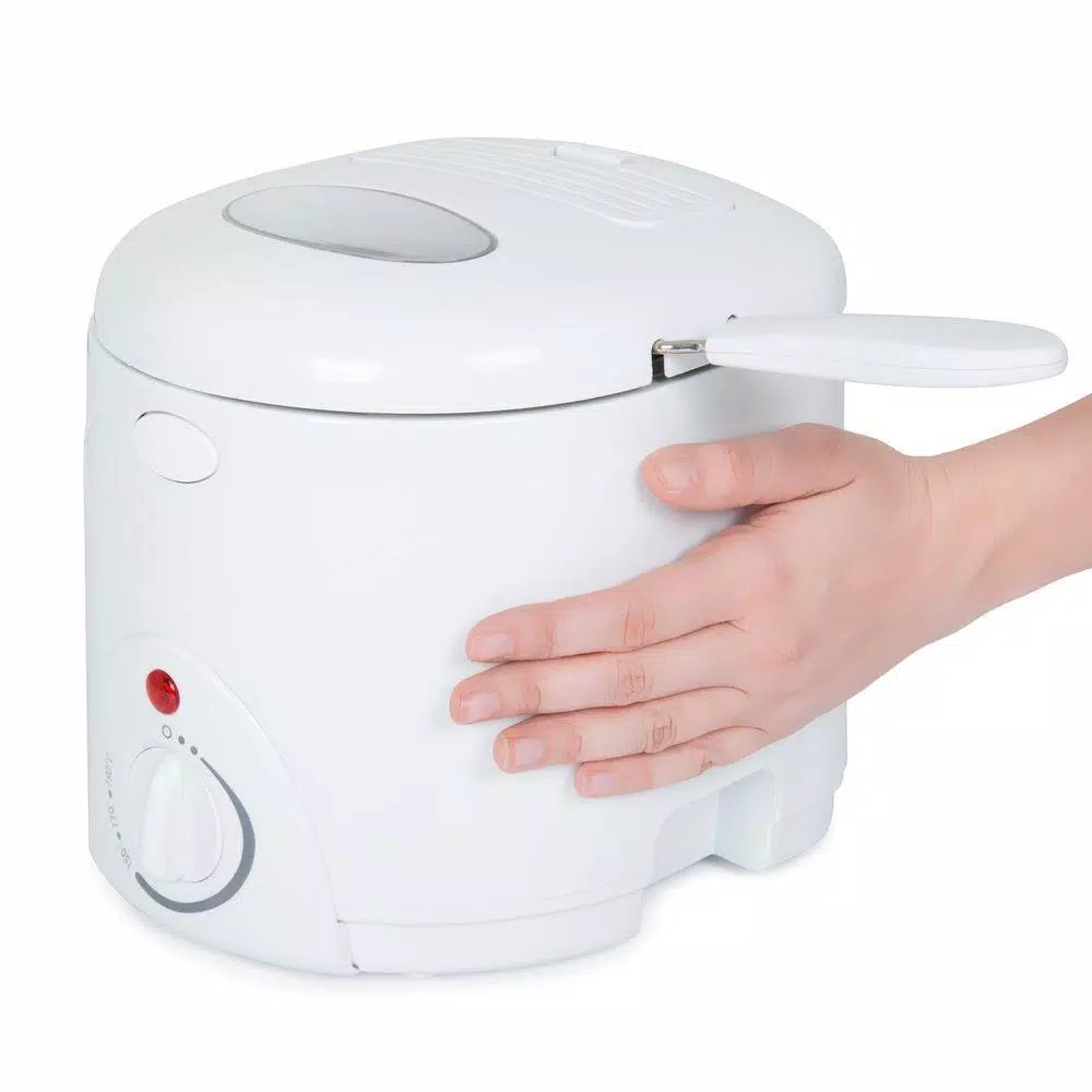 Classic Cuisine Cool-Touch Deep Fryer, 1.05 Qt, White