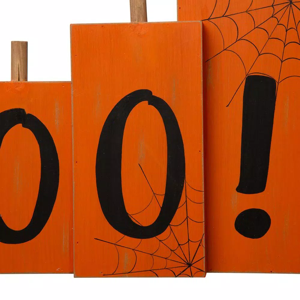 Glitzhome 20 in. Halloween Wooden BOO Standing Decor with Orange Pumpkin Design