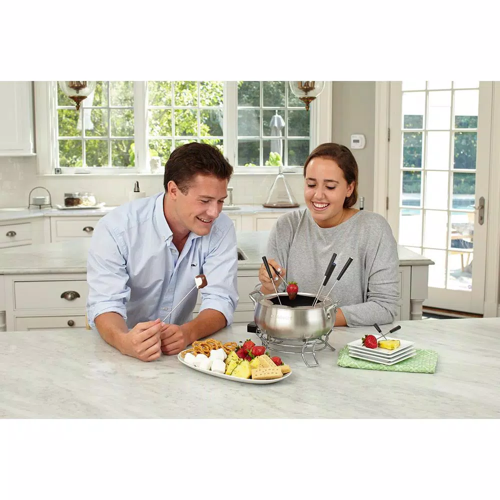 Cuisinart Electric Fondue Set, 3 Qt. Brushed Stainless Steel Pot with Adjustable Temperature