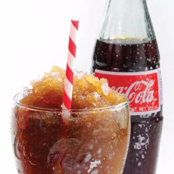 Nostalgia Coca-Cola 40 oz. Frozen Beverage Station Blender, Red