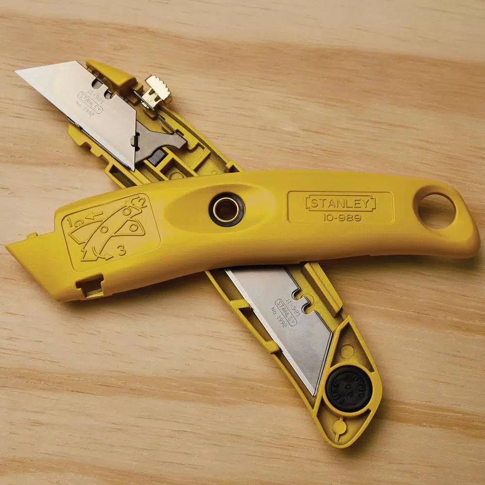 Stanley 7 in. Aluminum Swivel-Lock Retractable Utility Knife with Internal Blade Storage