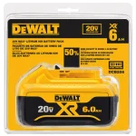 DEWALT 20V MAX XR Cordless Brushless Oscillating Multi-Tool Kit with (1) 6.0Ah Battery thumbnail 2