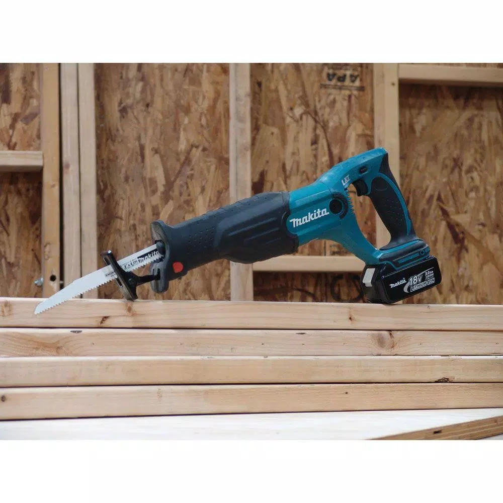 Makita 18V LXT Cordless Variable Speed Reciprocating Saw, Tool-Only
