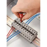 Milwaukee 10-Piece Precision Screwdriver Set with All-Metal Core thumbnail 8