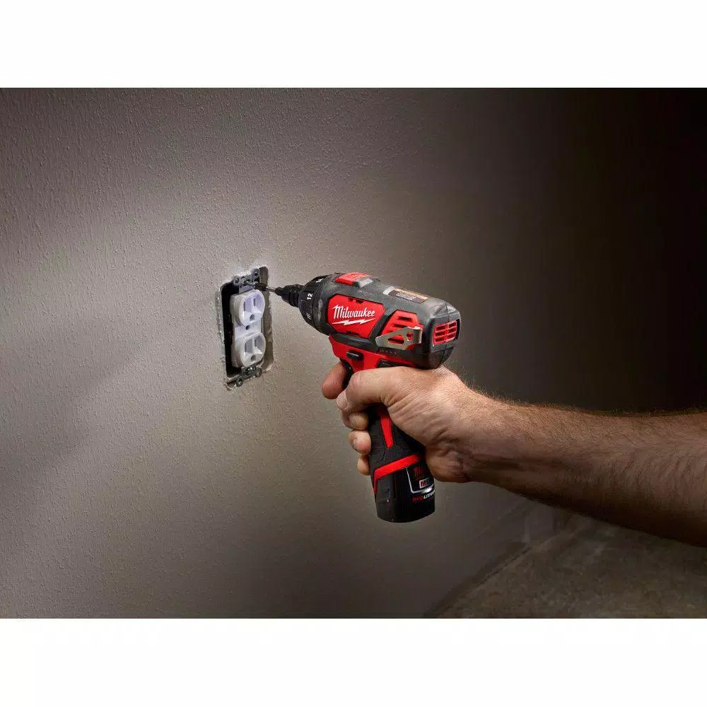 Milwaukee M12 12V Lithium-Ion Cordless 1/4 in. Hex Screwdriver Kit with Two 1.5Ah Batteries, Charger, Bag, and Bit Set