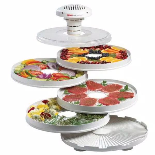 Nesco 4-Tray White Expandable Food Dehydrator with 400W Power and Radial Air Flow