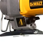 DEWALT 5.5 Amp Corded Jig Saw Kit with Carrying Bag thumbnail 7