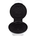 Uncanny Brands Star Wars Stormtrooper American Waffle Maker - White & Black thumbnail 1