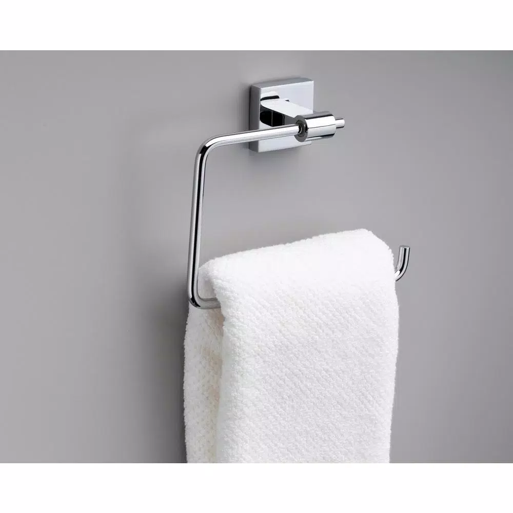 Franklin Brass Maxted 5-Piece Polished Chrome Bath Hardware Accessory Set