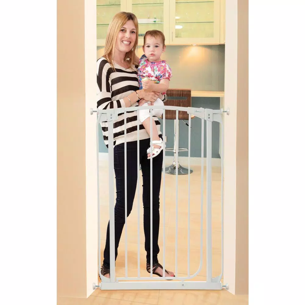 Dreambaby Chelsea Extra Tall Auto-Close Security Gate, 39.4 in. Height, White
