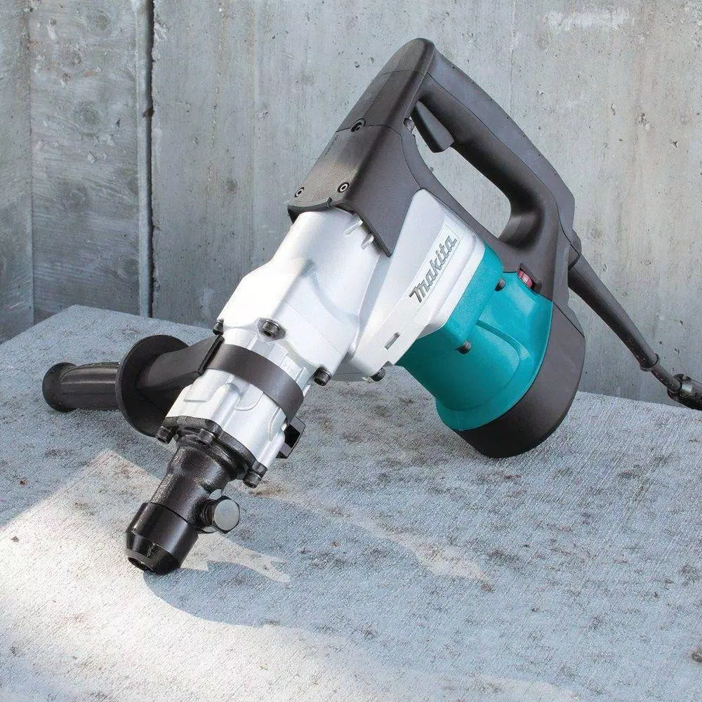 Makita 1-9/16 in. 12 Amp Corded Spline Rotary Hammer Drill with Hard Case