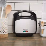 BLACK+DECKER 3-in-1 Morning Meal Station Waffle Maker, Grill, and Sandwich Maker thumbnail 4