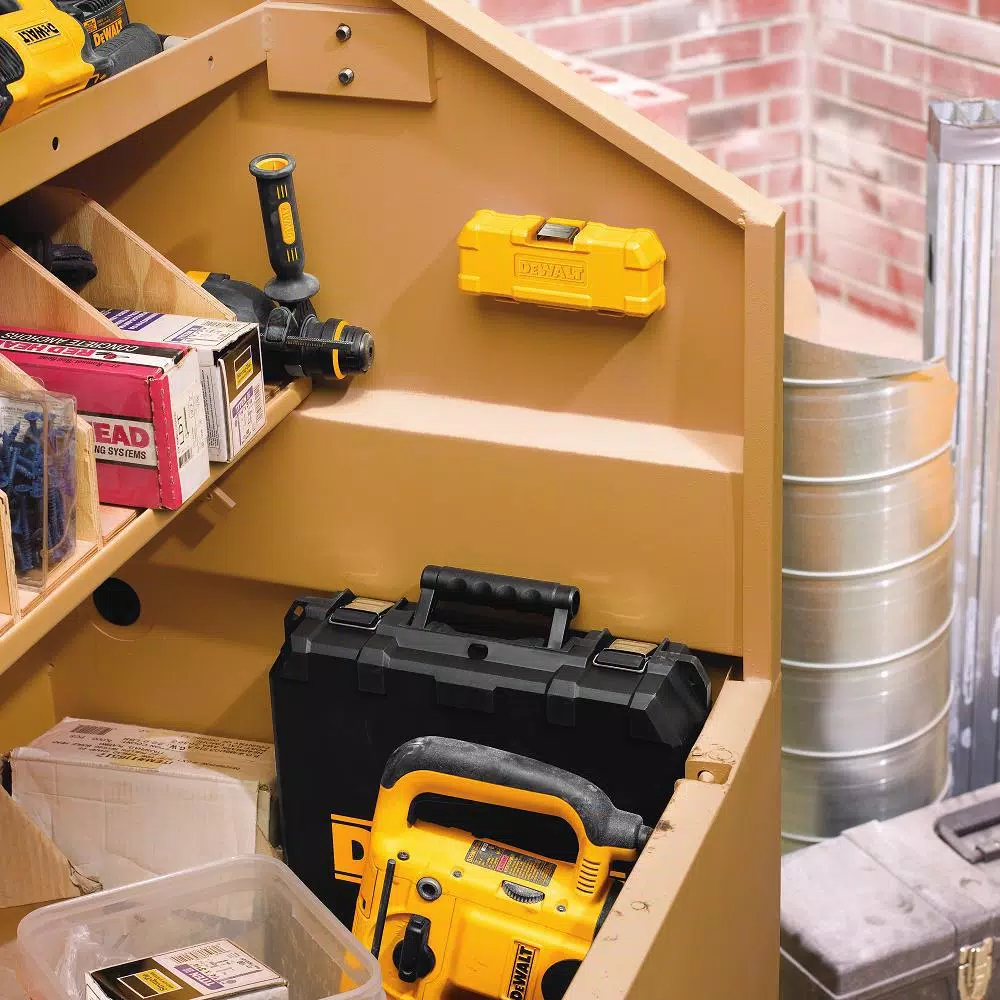 DEWALT Magnetic Tough Case Set with 15 Accessories and Magnetic Holder