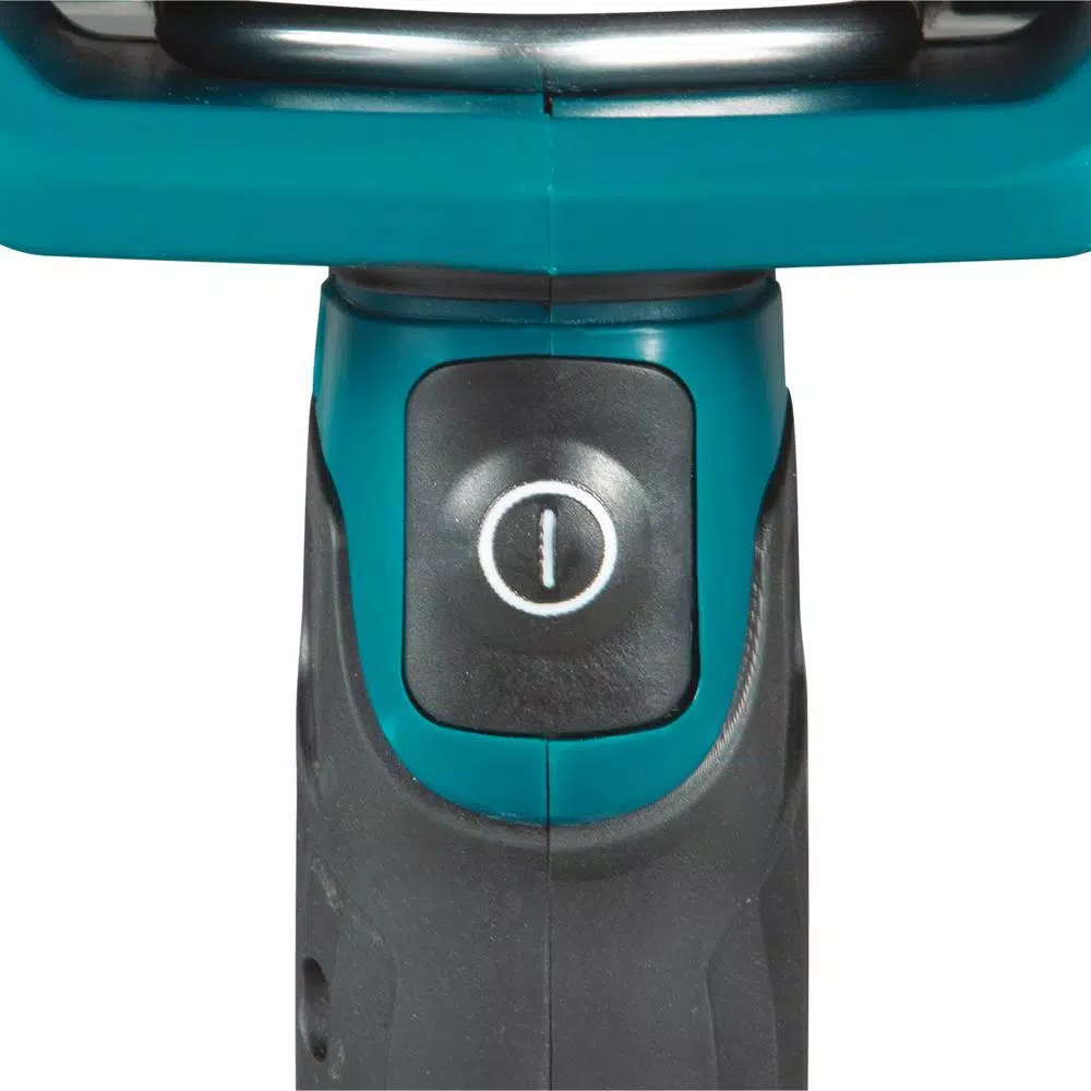 Makita 18V LXT Cordless LED Flashlight and Spotlight, 1250 Lumens