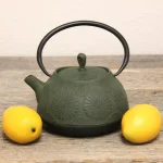 BergHOFF Cast Iron 1.2 Qt. Dark Green Teapot with 18/10 Stainless Steel Mesh Filter thumbnail 4