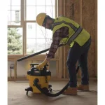 DEWALT 6 Gal. Poly Wet/Dry Vacuum with 4 Peak HP Motor and 10 ft. Power Cord thumbnail 5