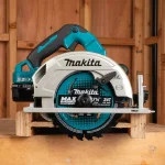 Makita 18V X2 LXT Brushless 7-1/4" Circular Saw Kit with 4 5.0Ah Batteries and Charger thumbnail 11