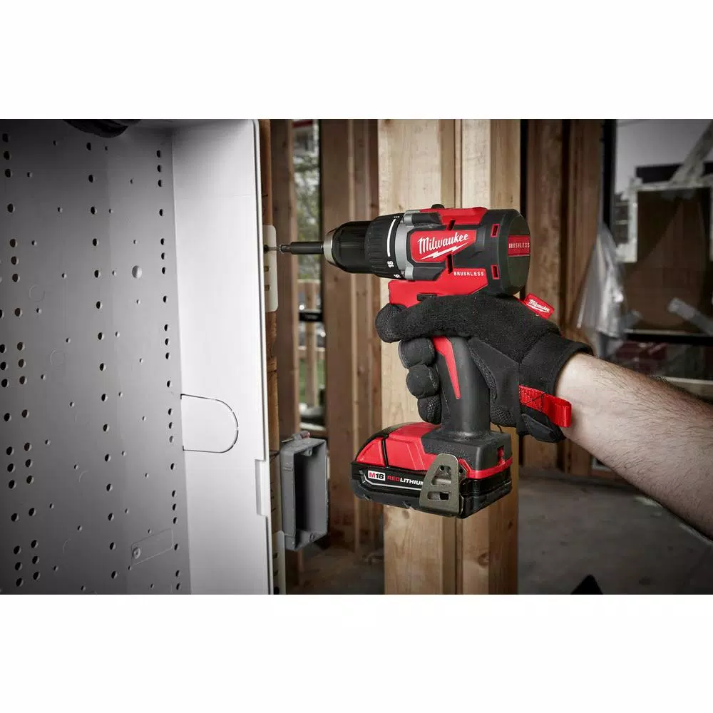 Milwaukee M18 18V Brushless Cordless 1/2 in. Compact Drill/Driver (Tool-Only)