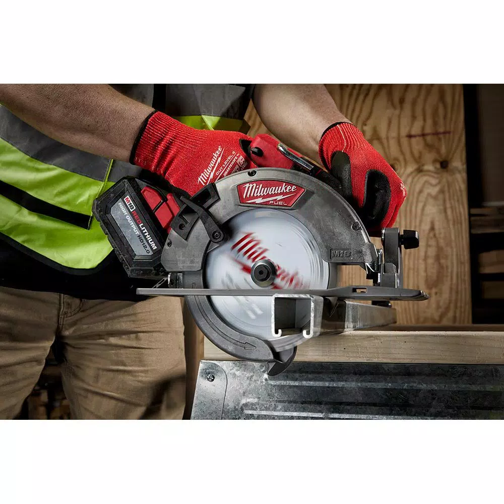 Milwaukee 7-1/4 in. 70T Thin Metal Cutting Circular Saw Blade