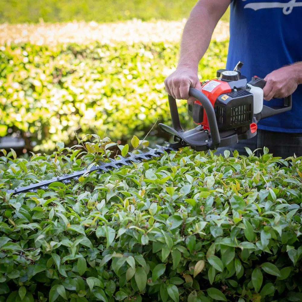 XtremepowerUS 24 in. Gas Powered 2-Stroke Hedge Trimmer, 26 cc Engine