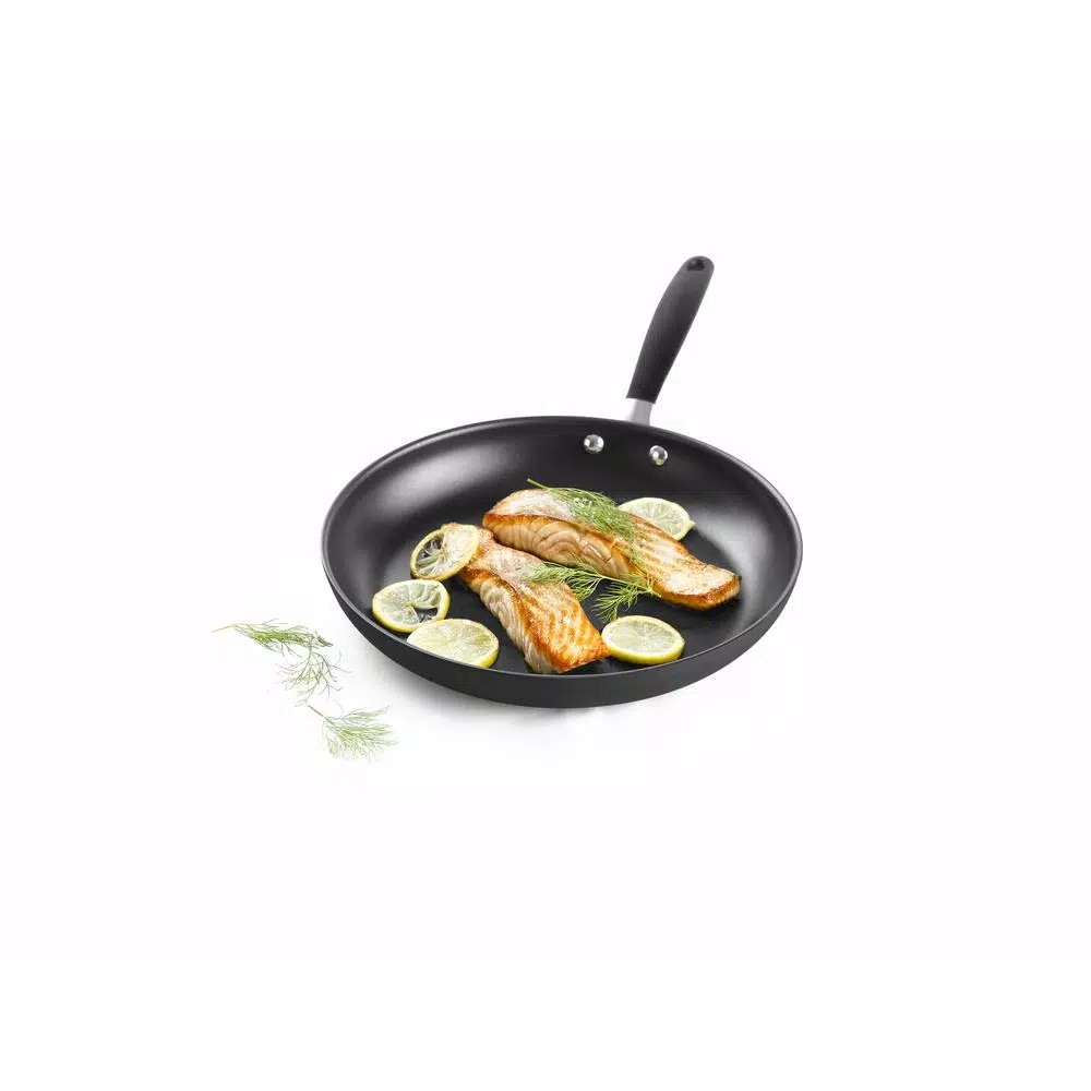 OXO Good Grips 2-Piece Hard-Anodized Aluminum Ceramic Nonstick Frying Pan Set, Black