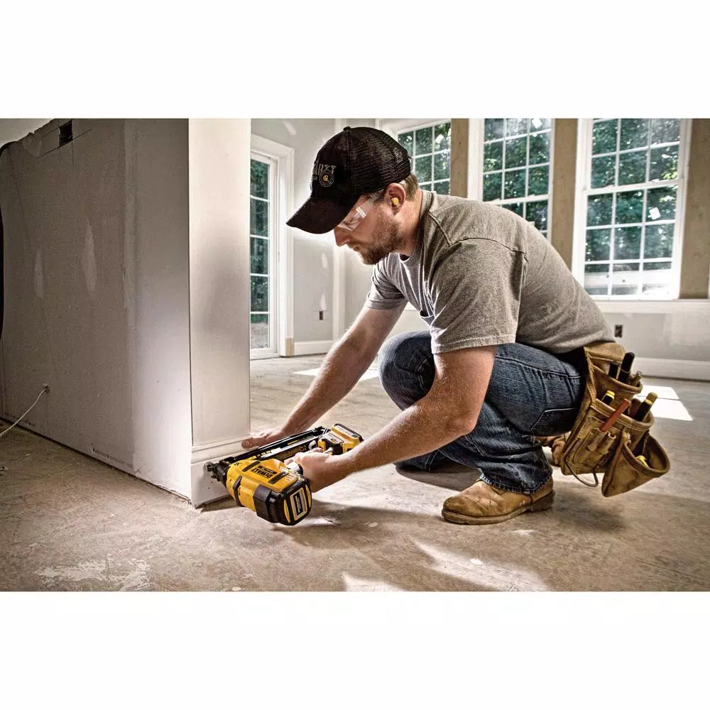 DEWALT 20V MAX 16-Gauge Cordless Angled Nailer Kit with Bonus DCD780B Compact Drill/Driver