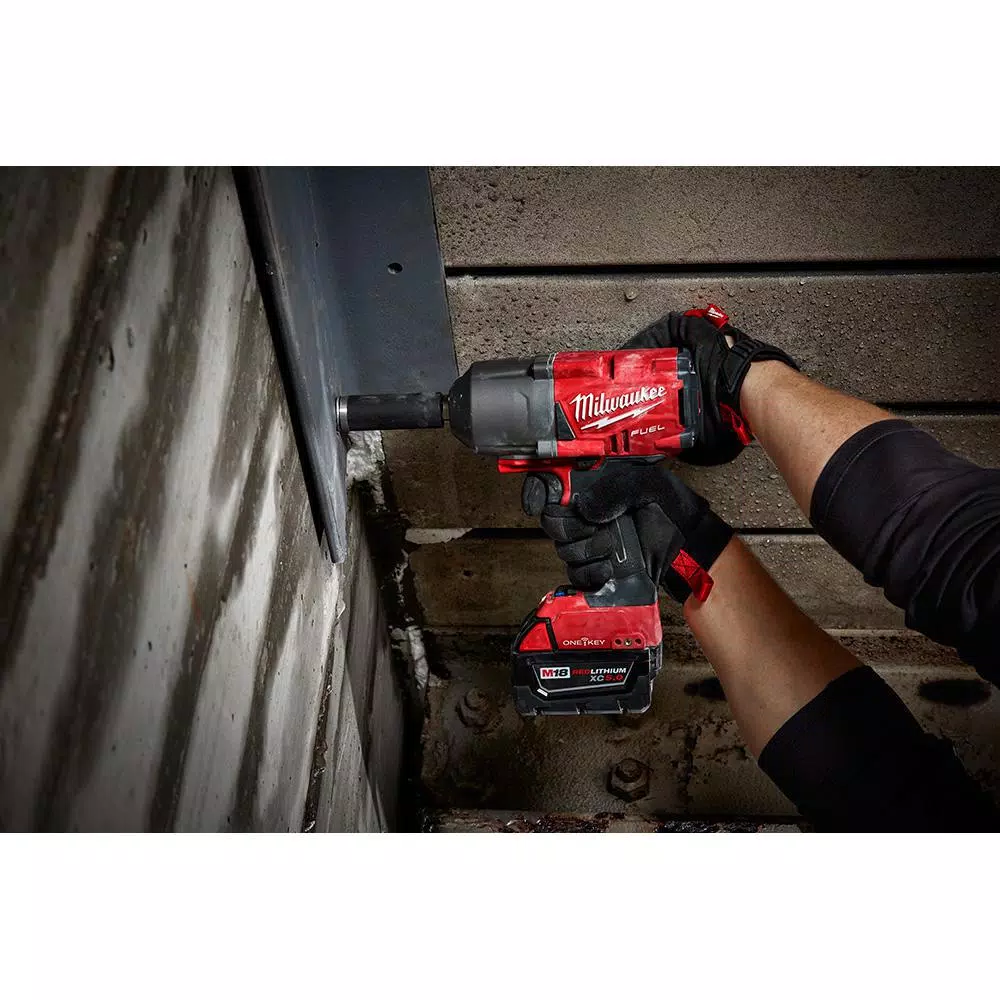 Milwaukee M18 FUEL 3-Tool Combo Kit: Hammer Drill, Impact Driver & High Torque Impact Wrench