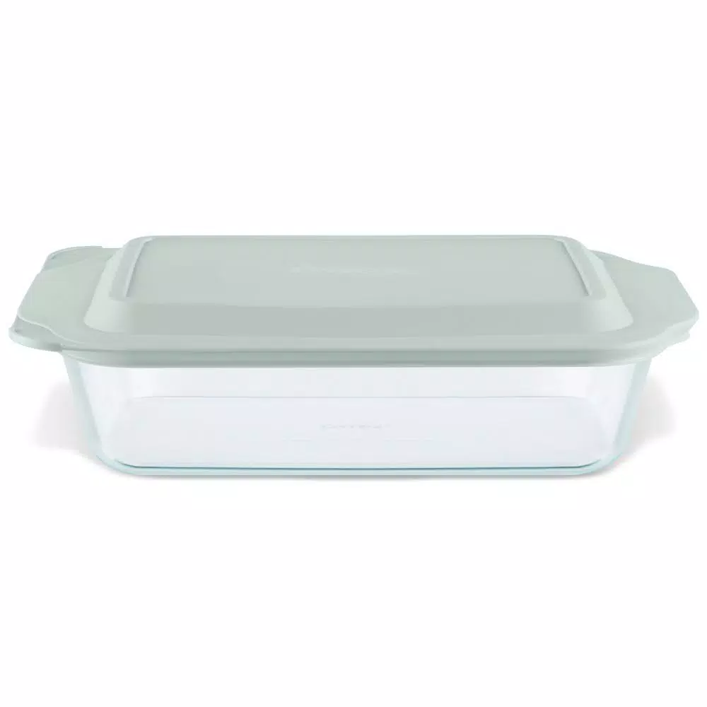Pyrex Deep Dish 3 Qt. Rectangular Glass Baker with Secure-Fit Lid, 7 in. x 11 in.