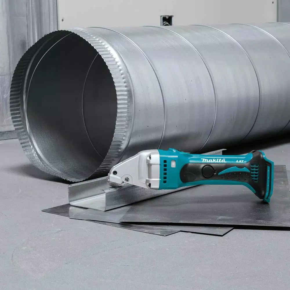 Makita 18V LXT Cordless 16-Gauge Compact Straight Shear, Tool Only