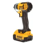 DEWALT 20V MAX Cordless 1/2 in. Impact Wrench Kit with (2) 4 Ah Batteries, Charger, and Tool Bag thumbnail 6