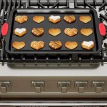 Classic Cuisine 3-Piece Nonstick Cookie Sheet Set with Silicone Handles thumbnail 4