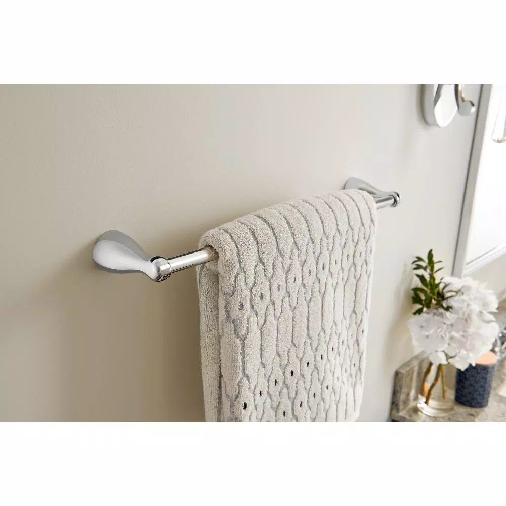 Delta Foundations 18 in. Single Towel Bar in Polished Chrome