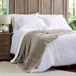 Lavish Home Oversized Faux Fur Jacquard & Sherpa Reversible Throw Blanket, Light Coffee thumbnail 3