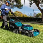 Makita 21 in. 36V LXT Brushless Self-Propelled Cordless Lawn Mower Kit with 4 Batteries and Charger thumbnail 8