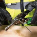 Klein Tools Right-Cut Aviation Snips with Integrated Wire Cutter thumbnail 4