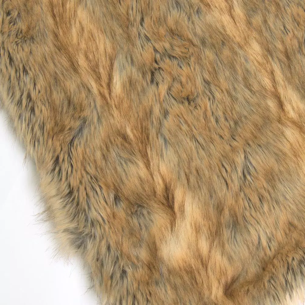 Best Home Fashion Amber Fox Faux Fur Throw Blanket, 58 in. x 60 in.
