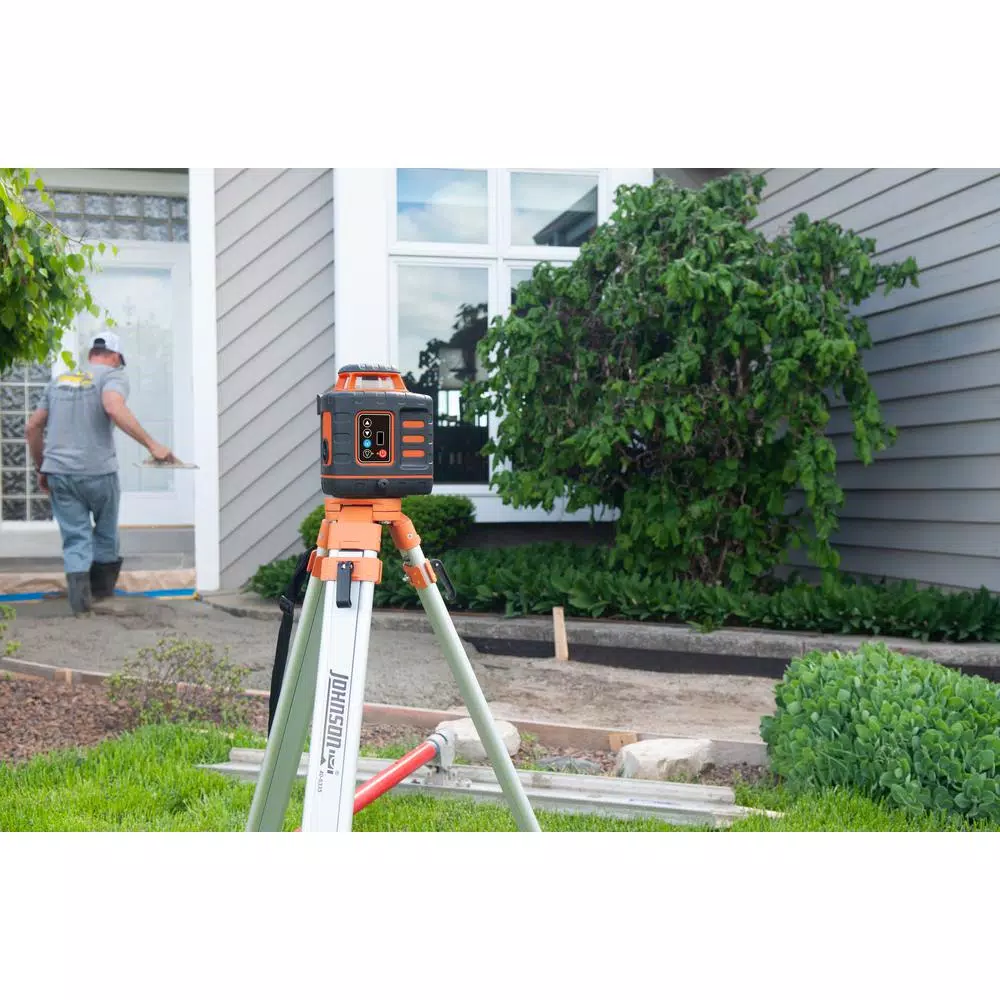 Johnson 40-6532 Self-Leveling Rotary Laser Level Kit with Detector and Remote